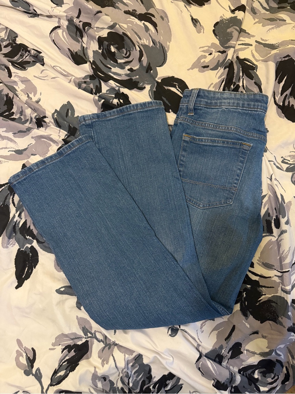 Classic Cat & Jack Bootcut Jeans in Medium Blue - Picture 4 of 4